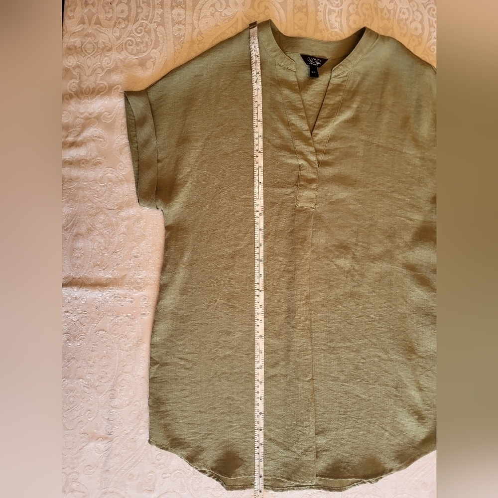 RACHEL Rachel Roy Green Short Sleeve V Neck Blouse W/ Pleat and Rolled Sleeves S - Picture 4 of 7